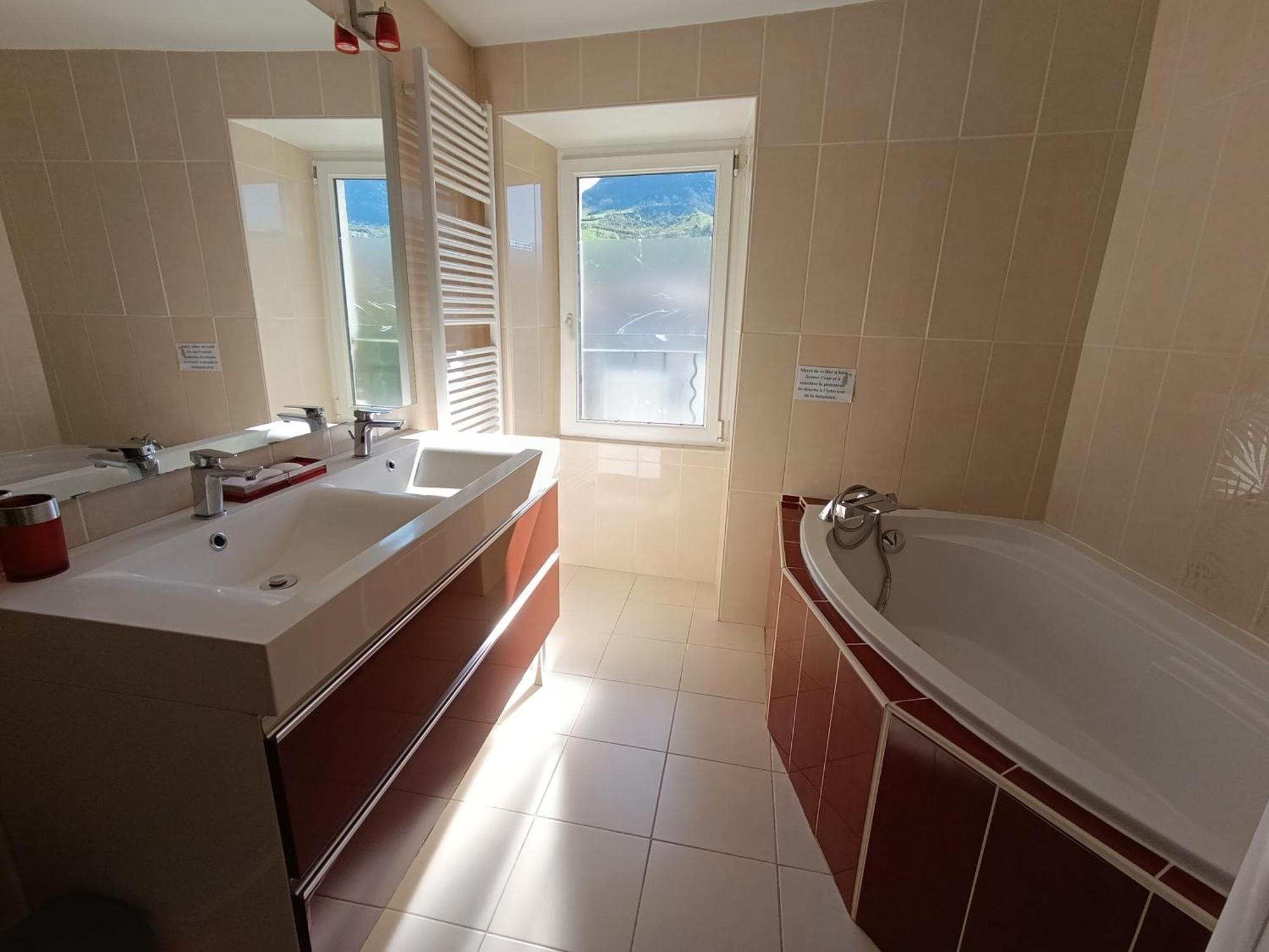 Vakantiehuis Maison Spacieuse Et Agreable *